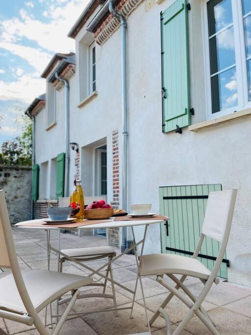 Gite Cosy A Chambly Eksteriør billede