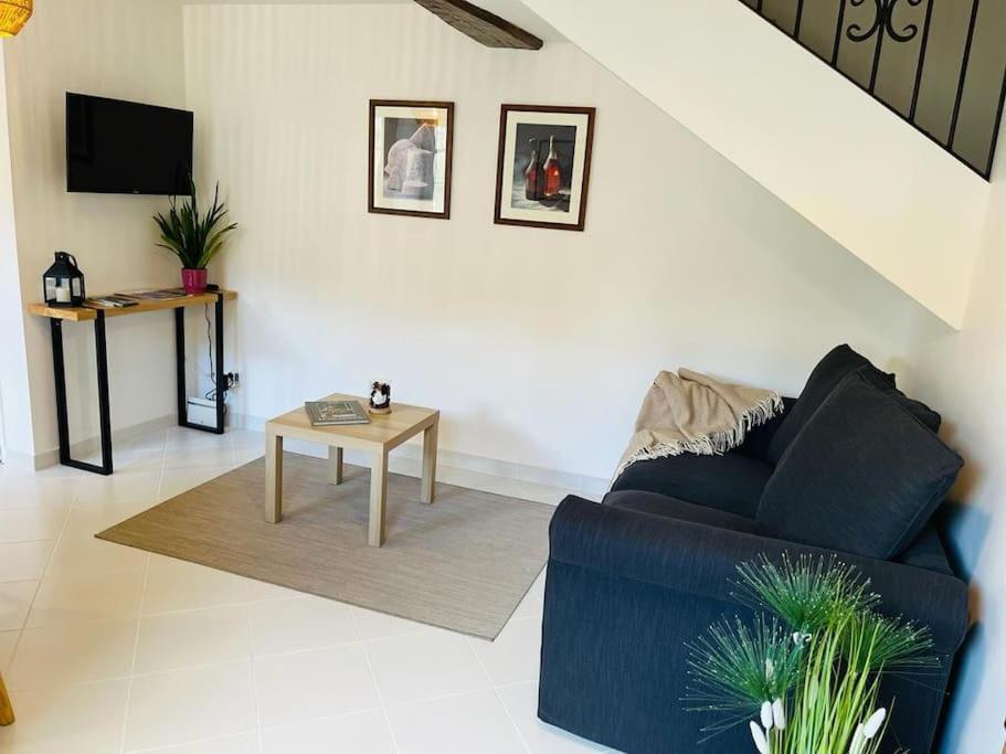 Gite Cosy A Chambly Eksteriør billede